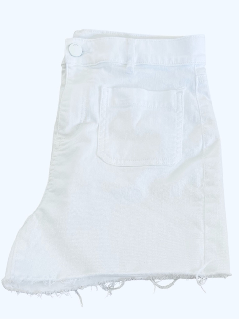 LOFT White Frayed Hem Denim Shorts 🩳 - Picture 5 of 6